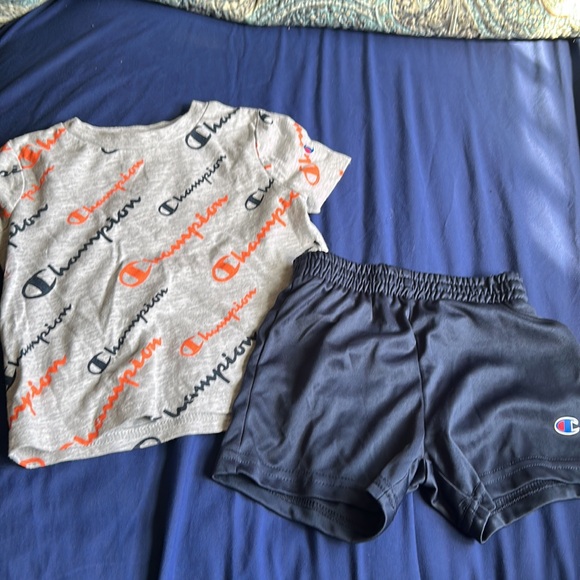 Nike Set - Picture 2 of 4